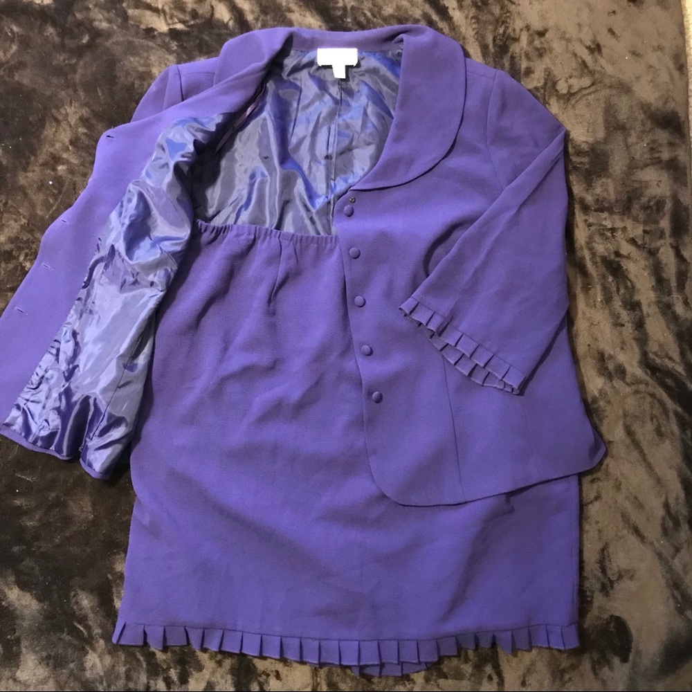 Vintage Julian Taylor Women’s suit